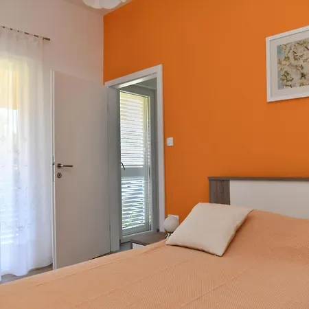 Near Sea Apartment Supetar